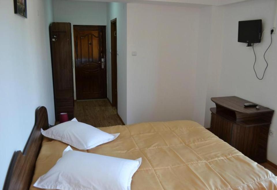 Hotel Corsar Tulcea Kamer foto