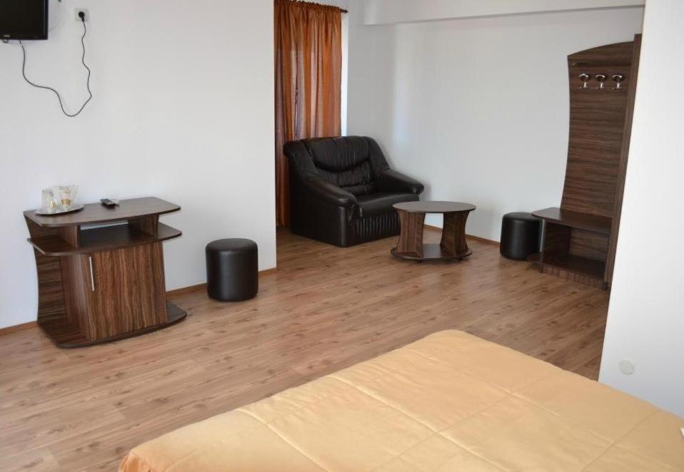 Hotel Corsar Tulcea Kamer foto