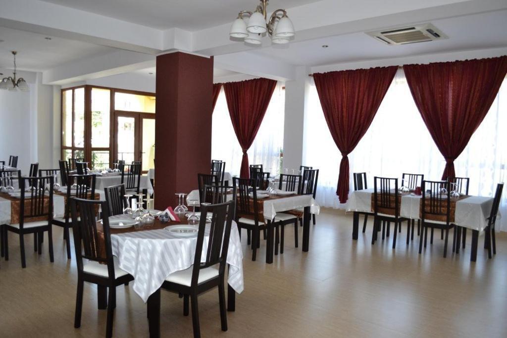 Hotel Corsar Tulcea Buitenkant foto