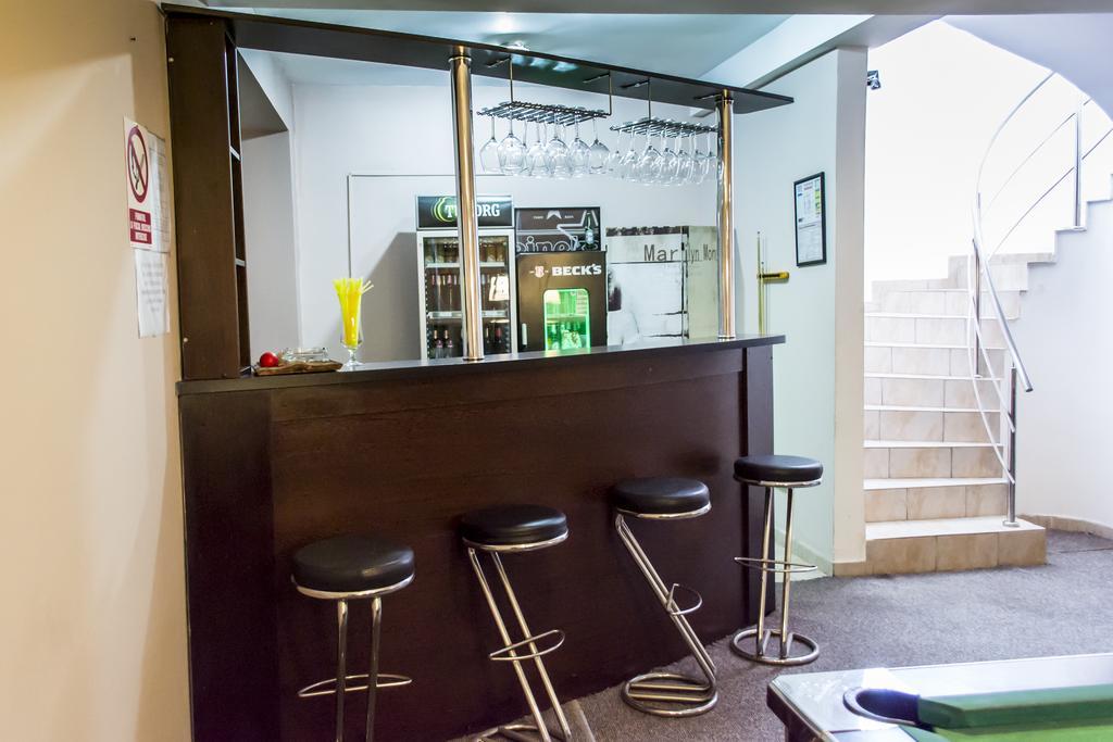 Hotel Corsar Tulcea Buitenkant foto